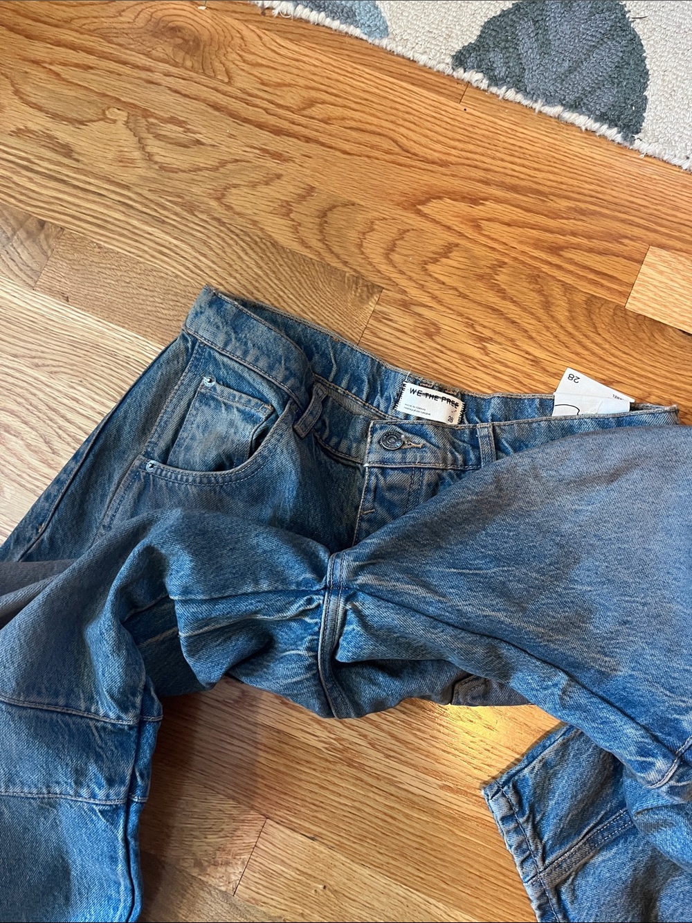 We The Free Good Luck Barrel Jeans Size 28 NWT - Picture 11 of 14